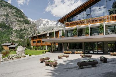 Grand Hotel Courmayeur Mont Blanc, by R Collection Hotels