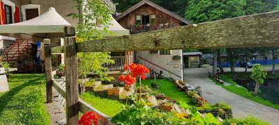Hotel Lago del Laux