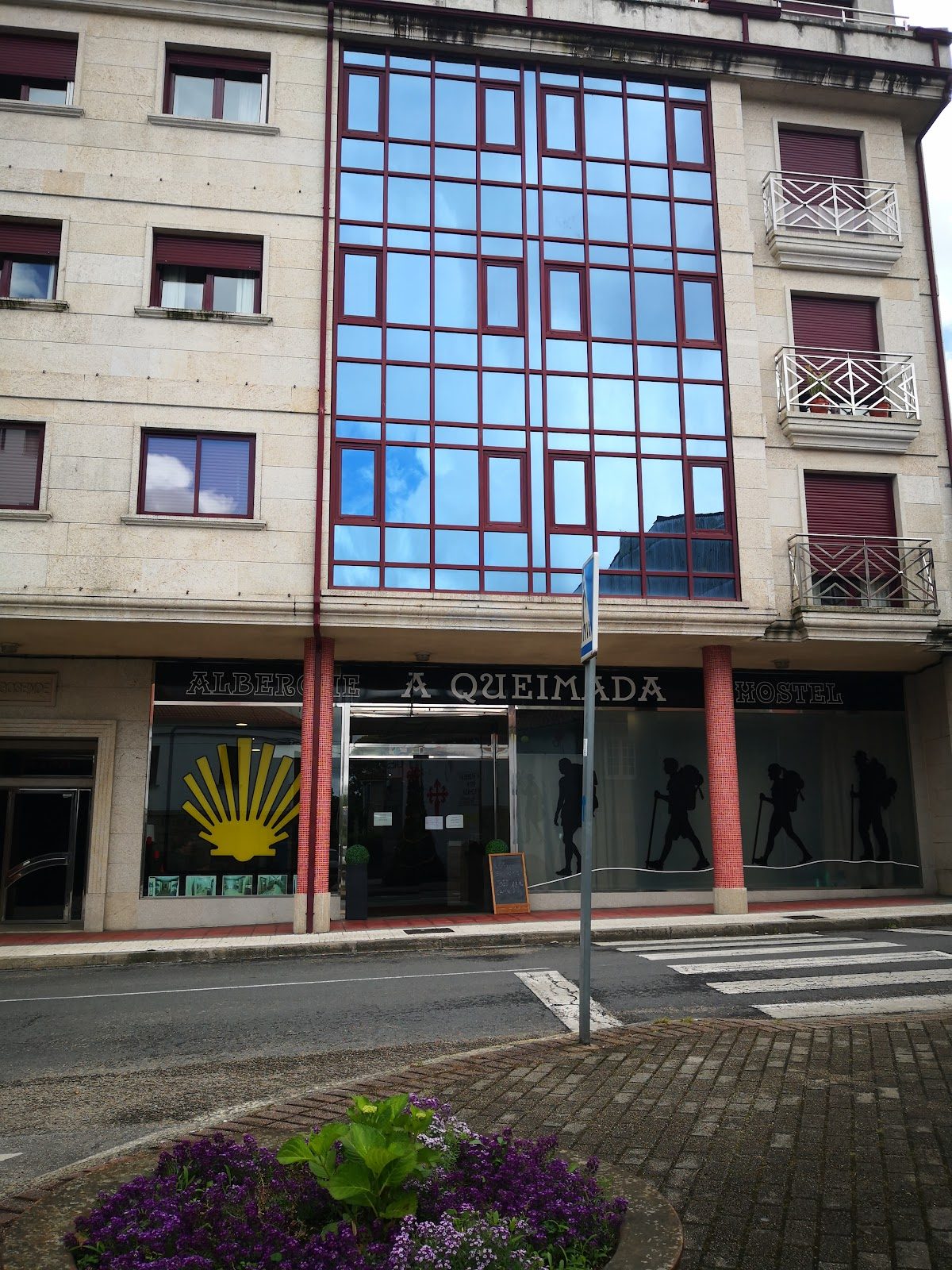 ALBERGUE A QUEIMADA HOSTEL