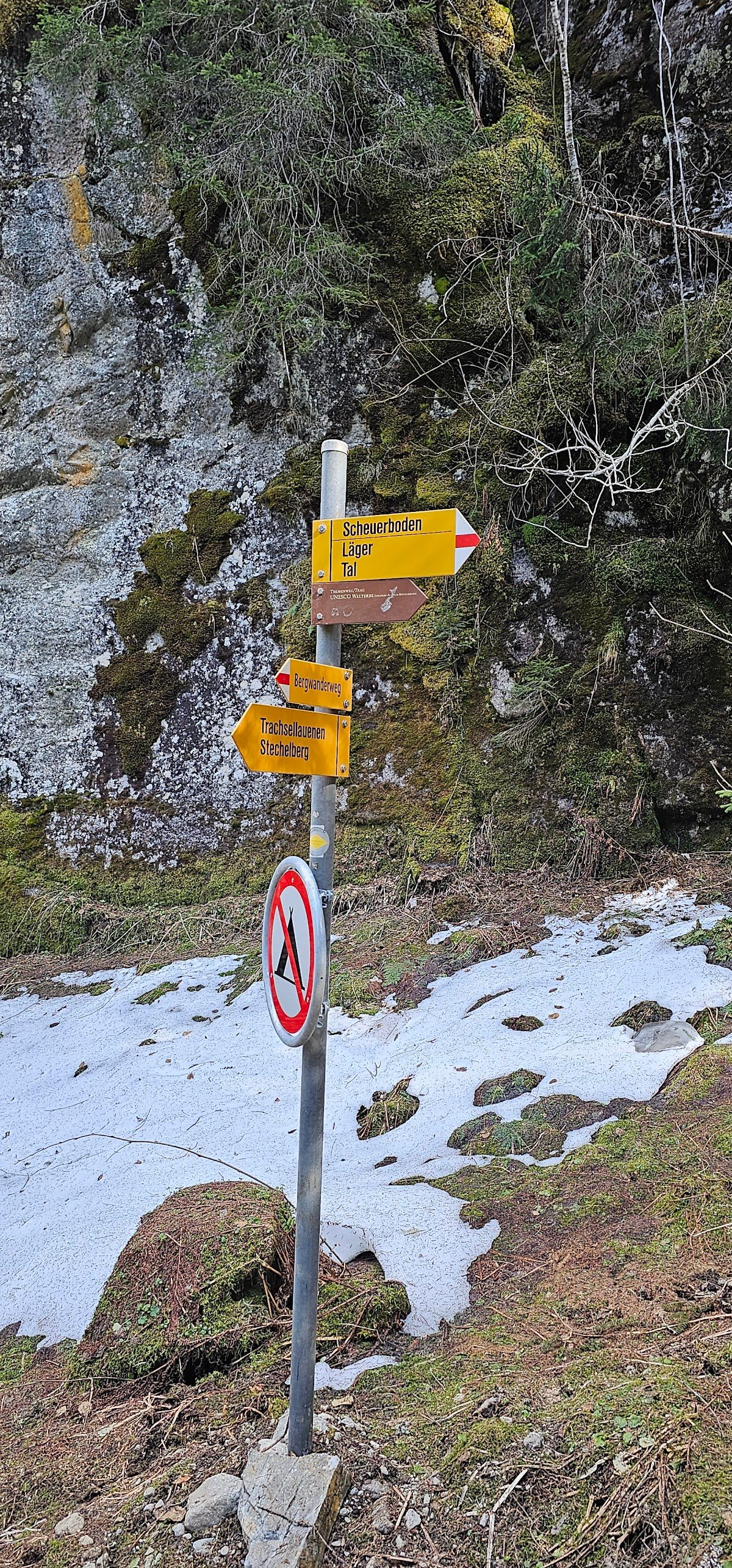 Private parking for Berggasthaus Tschingelhorn