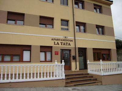 Apartamentos La Tata