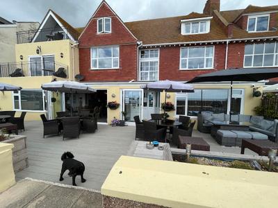 Mariners Hotel
