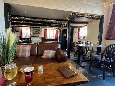 The Jolly Sailor Inn