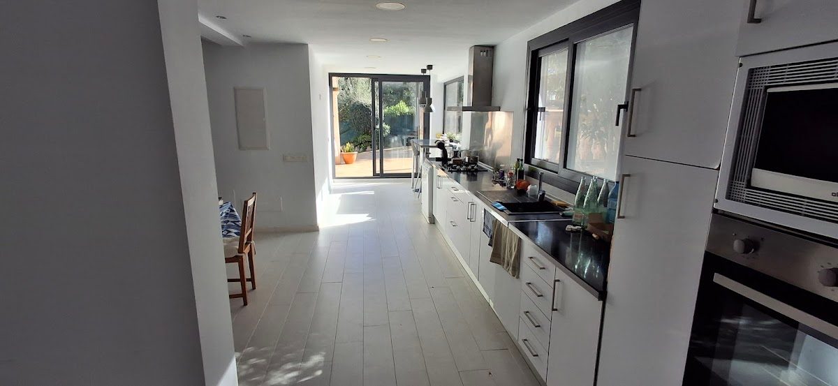 Hus, selva 2
