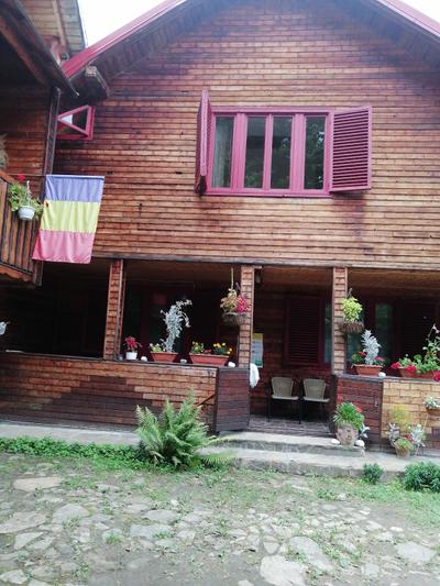 Alunis Guesthouse