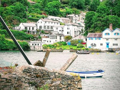 Tabs Cottage