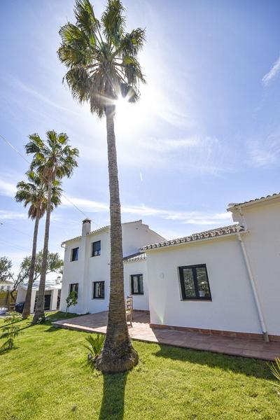 Luxe Bed & Breakfast Cortijo de Vilo