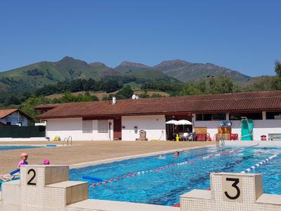 Piscine de Saint Étienne de Baigorri