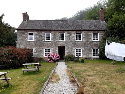 Coombe Farm Bed & Breakfast
