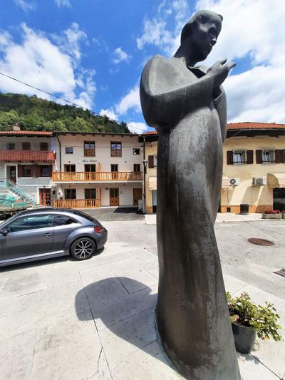 Apartments Hlapi