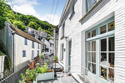 Teana Cottage