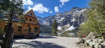 PTTK Morskie Oko Mountain Hut
