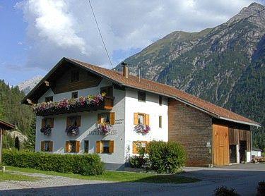 Lechtalhostel Gästehaus Fiess