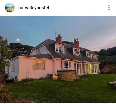 Cot Valley Hostel