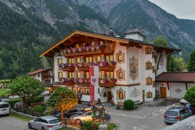 Hotel Oberlechtaler Hof in Holzgau im Lechtal, Tirol