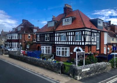 Robertsbrook