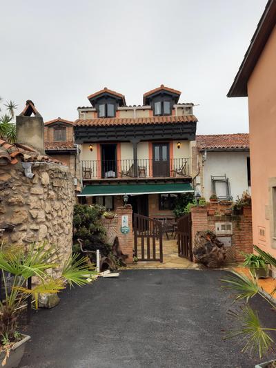 Posada Peña Casares
