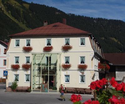 in Holzgau Pension Knitel